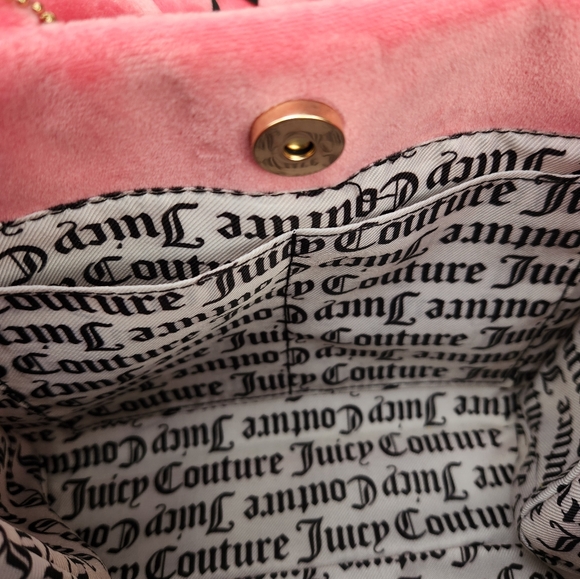 Juicy Couture Pink Velvet With Assorted Tiny Studes 9.5" Wide x 8"Deep - Picture 8 of 12